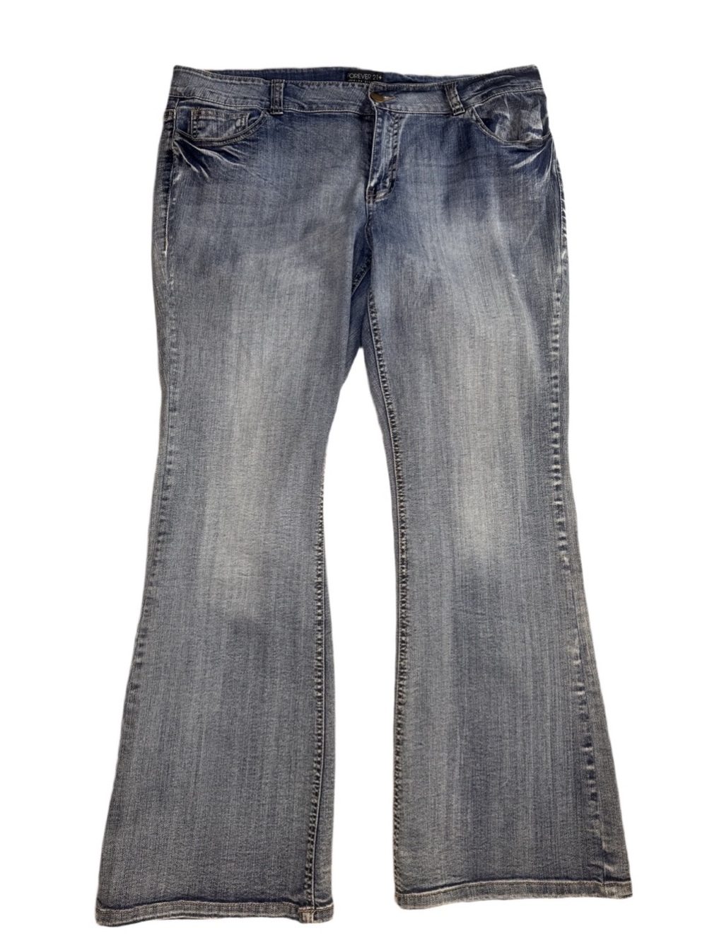 💕 2/$25 Forever 21 Plus Women's Flared Stretch Jeans in Medium Blue Wash Size 16